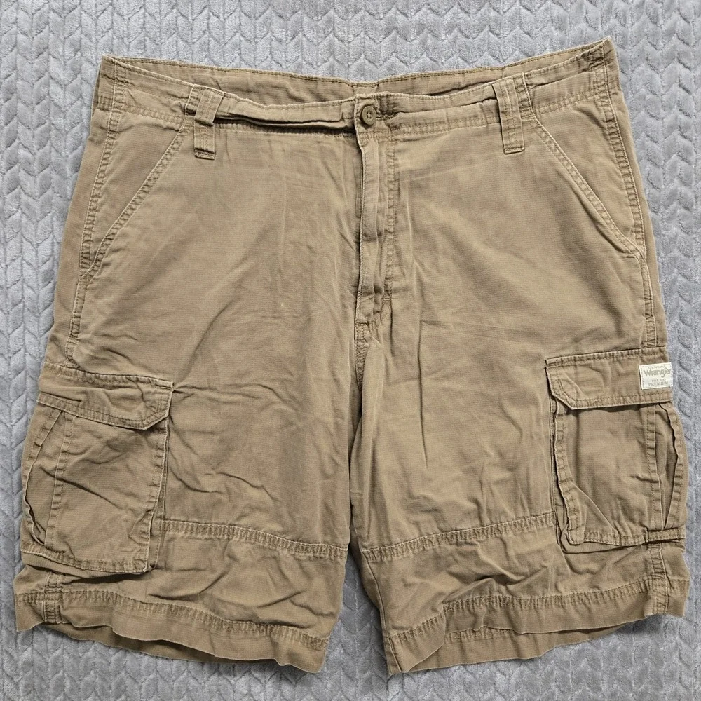 Wrangler Cargo Shorts Rip Stop Men's 38 Waist‎ Heavy Duty Cotton Khaki Brown Tan